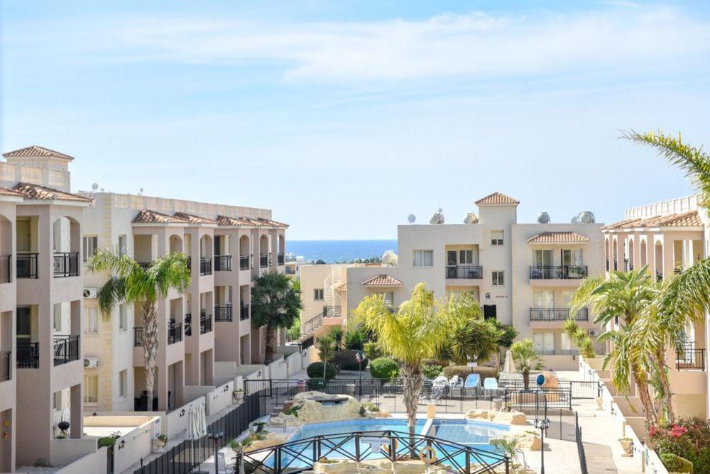 Royal seacrest А203 sea view apartment Paphos Exterior foto